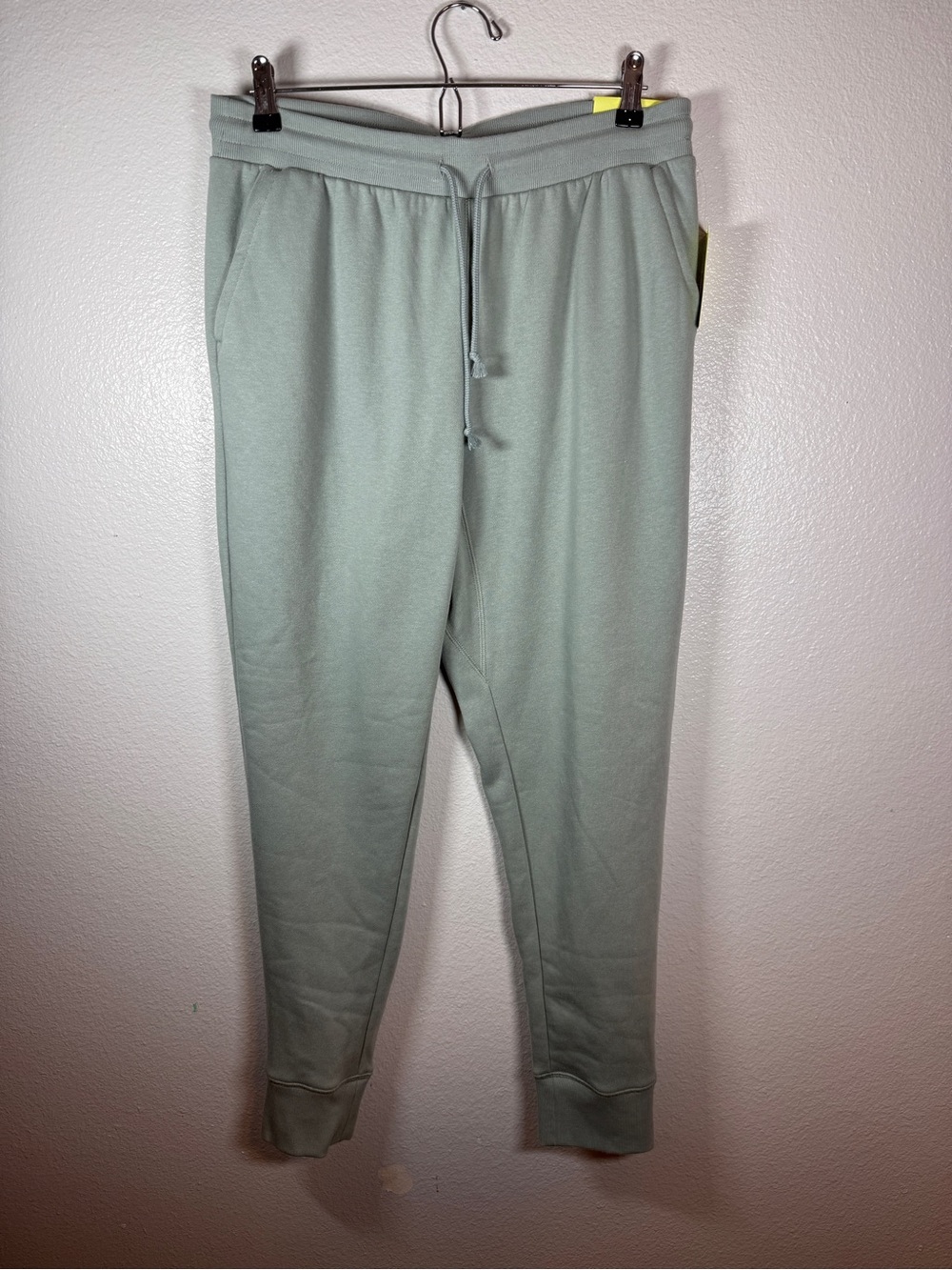 All In Motion Men’s Fleece Jogger Sweatpants Sage Green Size Small S Pockets NWT